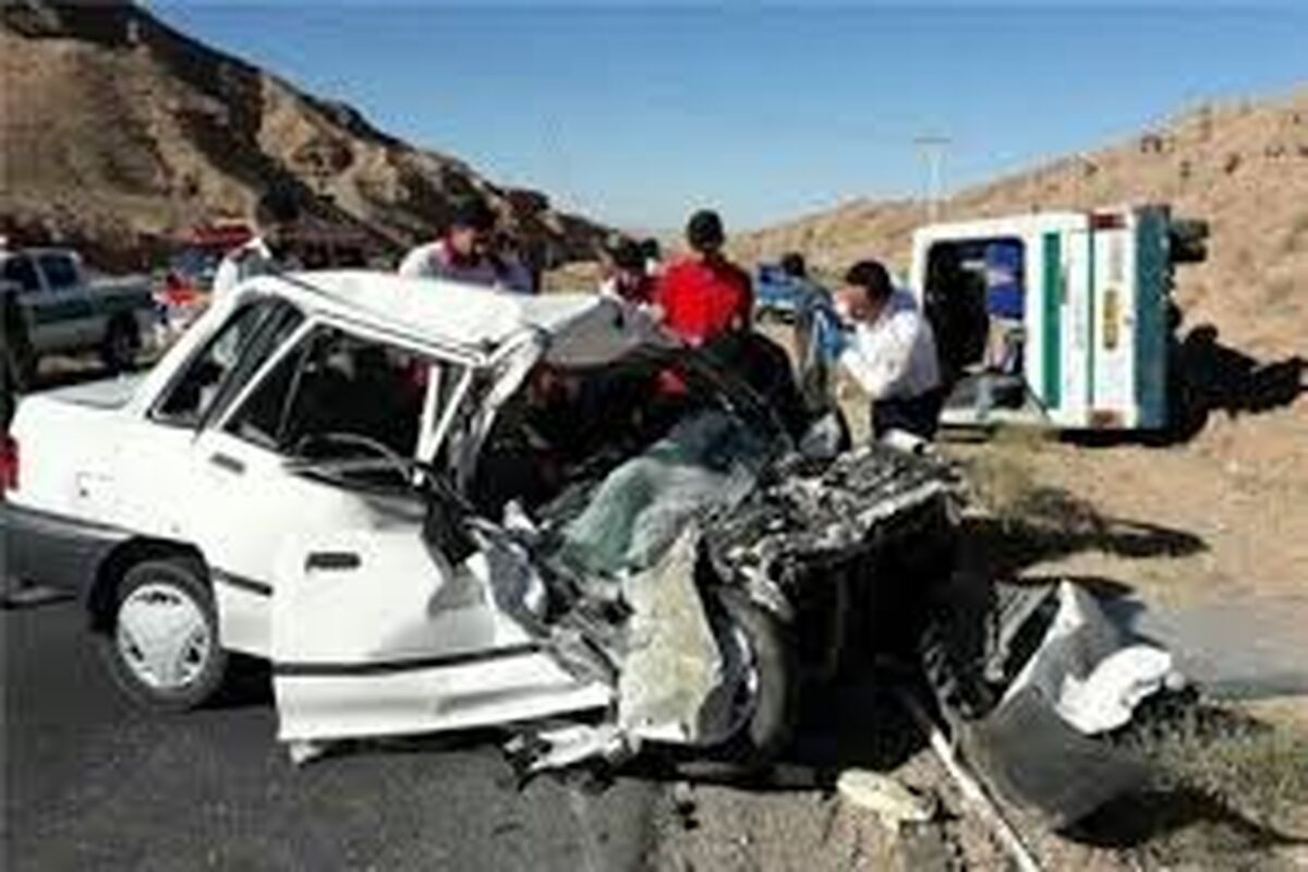 تصادف هولناک 2 خودروی پراید در اصفهان/ 7 نفر کشته و زخمی شدند 