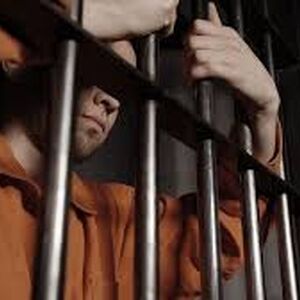 مادر مقتول به قاتل پسرش قبل از رفتن پای چوبه دار فرصت دوباره داد 