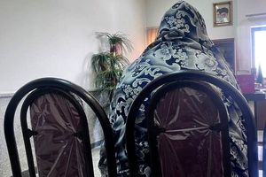 محاکمه دو زن و سه مرد در قتل رئیس بانک/ همسر سابقم ۹۰۰ گرم طلا به من بدهکار بود