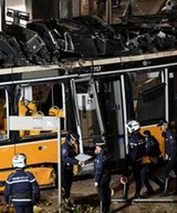 خروج مرگبار تراموا از ریل در میلان/ ویدئو