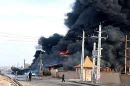 آتش سوزی در کارخانه پارچه بافی در سراب