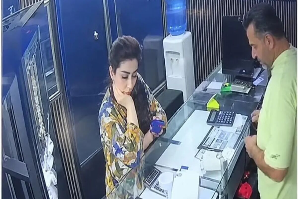 این زن جوان دزد طلافروشی مهرشهر کرج را می شناسید؟/ ویدئو