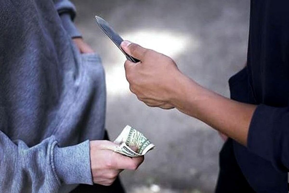 زورگیری مسلحانه دزدان خشن در اتوبان صدر/ ویدئو