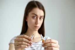 کمپ ترک اعتیاد بانوان