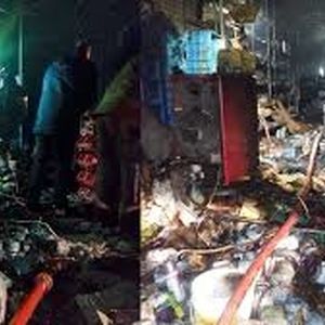 انفجار قوطی‌های رنگ و تینر در آتش‌سوزی مغازه‌ای در بازار آهن شادآباد