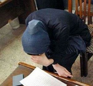 رفت و آمدهای مشکوک خانم آرایشگر شوهرش را به شک انداخت