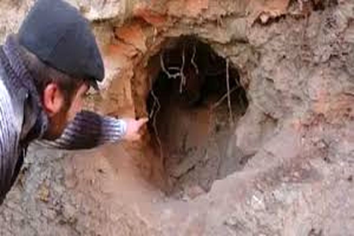 معمای کشف قبر قدیمی پشت دانشگاه
