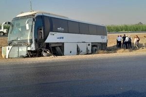 واژگونی اتوبوس در محور شوش - اهواز