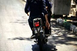 مرد جوان به جای برادر دوقلویش بازداشت شد