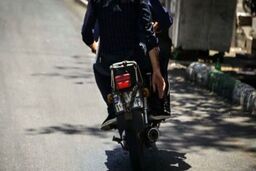 مرد جوان به جای برادر دوقلویش بازداشت شد