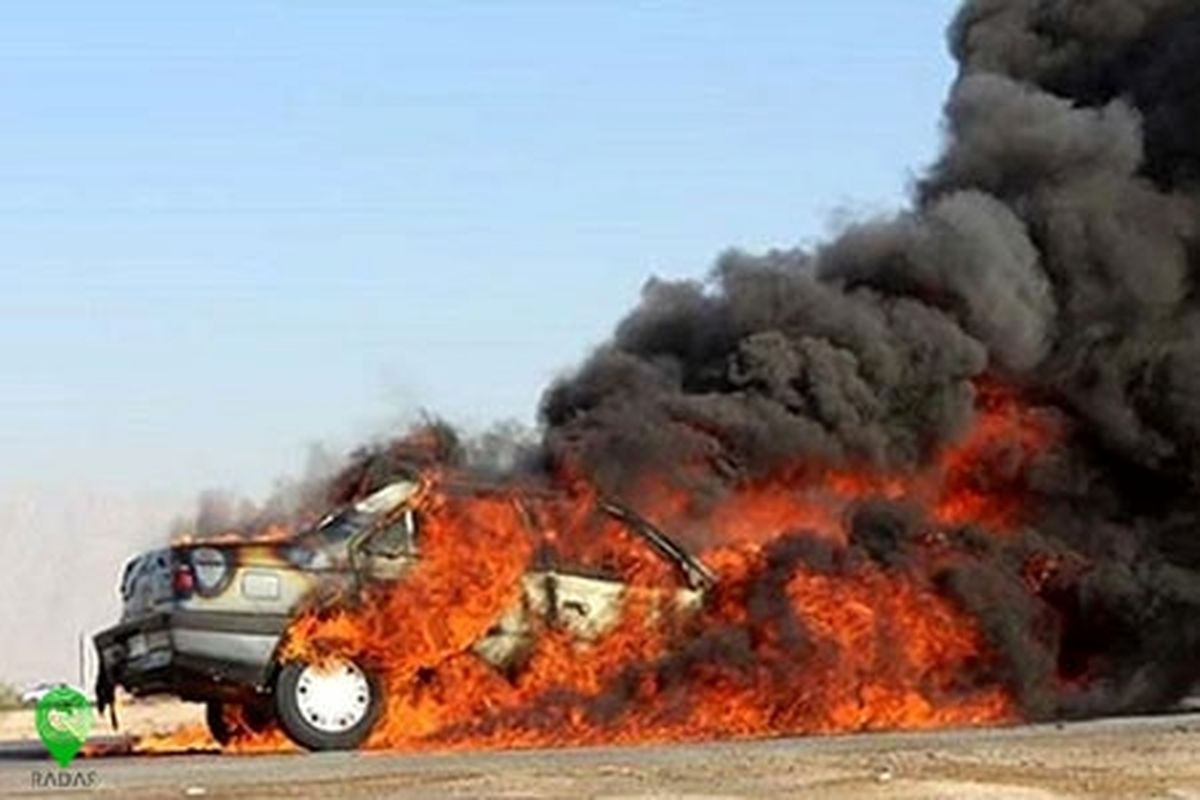 جان باختن ۲ سوخت‌بر در پی تصادف و آتش سوزی خودرو در سرباز


