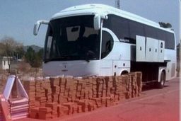 اتوبوس حامل کالای قاچاق در هرمزگان توقیف شد